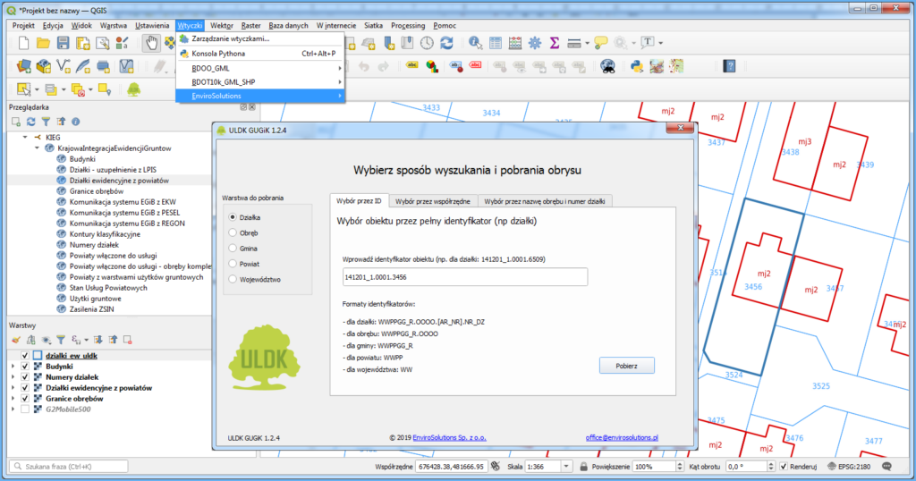 Grafika przedstawiająca widok wyszukiwania działki w QGIS z wykorzystaniem wtyczki EnviroSolutions