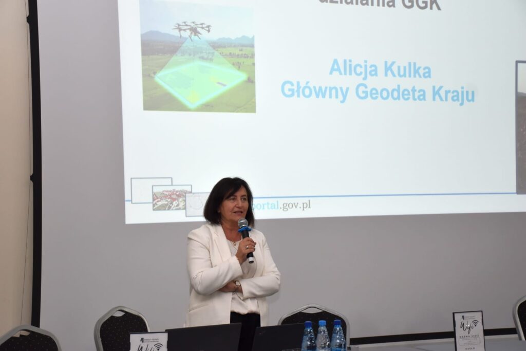 Główny Geodeta Kraju Alicja Kulka na XIV seminarium szkoleniowym „Problematyka stosowania przepisów prawa w dziedzinie geodezji i kartografii”