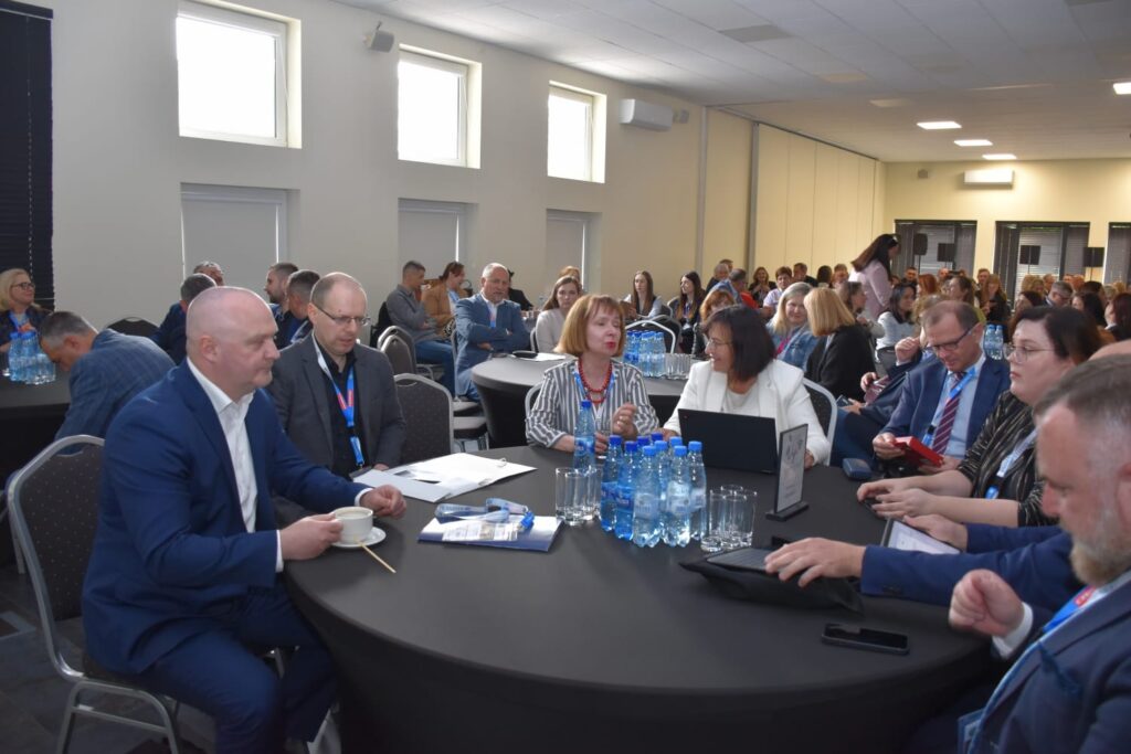 Główny Geodeta Kraju Alicja Kulka na XIV seminarium szkoleniowym „Problematyka stosowania przepisów prawa w dziedzinie geodezji i kartografii”