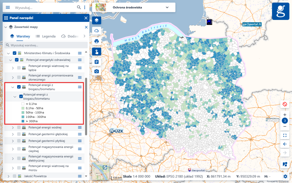 Zrzut ekranu z serwisu www.geoportal.gov.pl, prezentujący nową usługę „Potencjał energii z biogazu/biometanu”.
