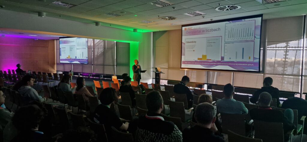 Prezentacja danych geodezyjnych dostępnych w serwisie Geoportal.gov.pl