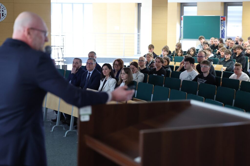 GGK Andrzej Żylis na obchodach Światowego Dnia Geodety na Politechnice Świętokrzyskiej