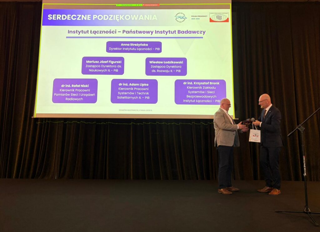 Podziękowanie za współpracę przedstawicielom instytucji