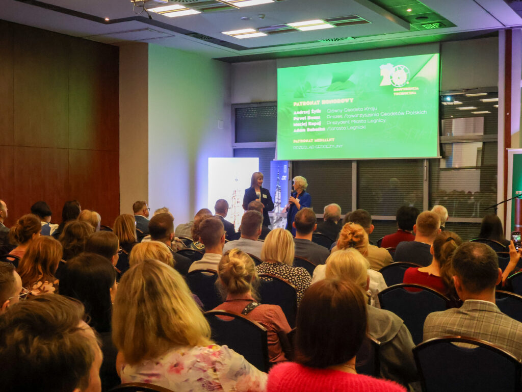 publiczność na XX Konferencji Technicznej w Legnicy
